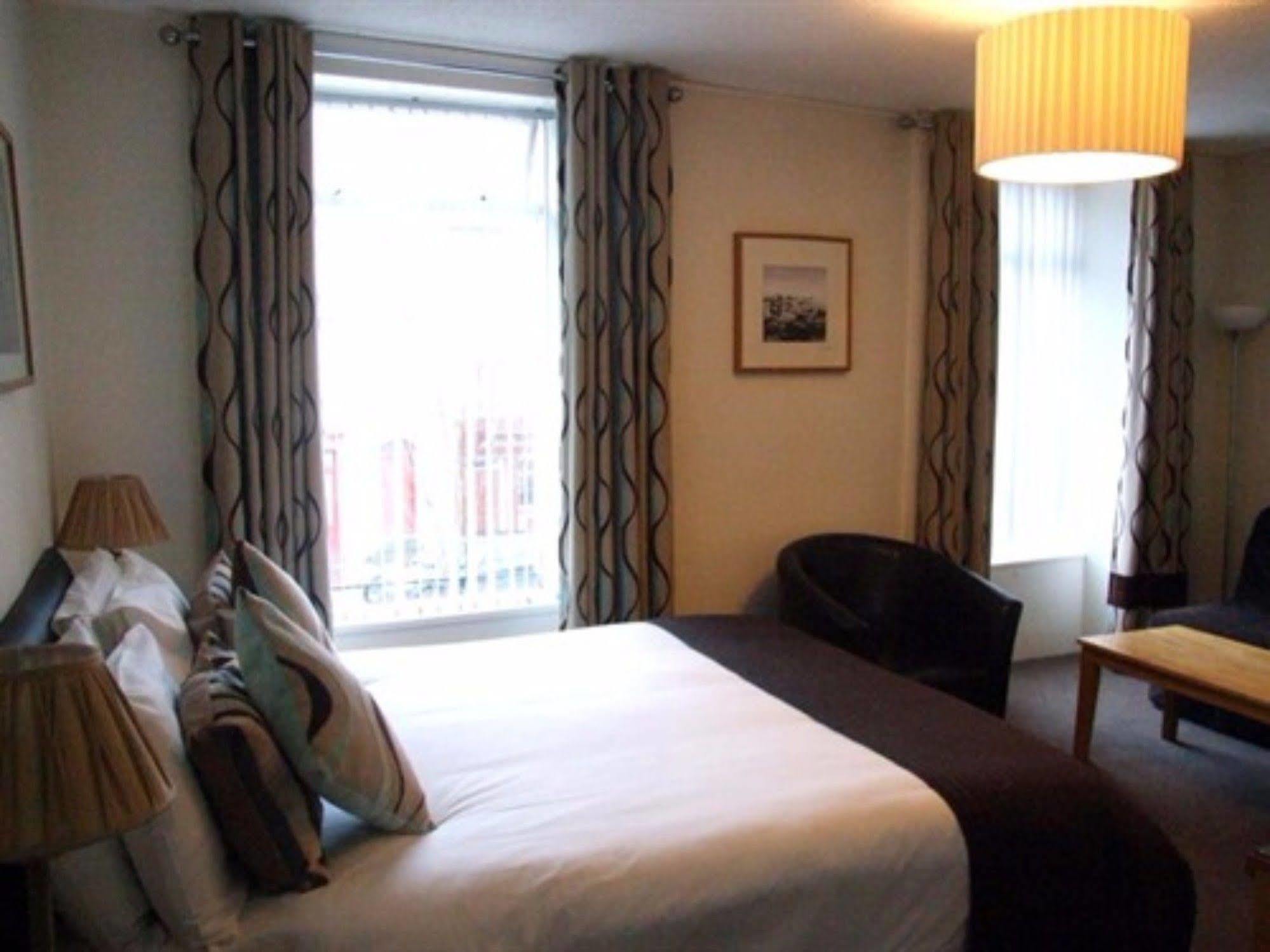 Dobbins Inn Carrickfergus Zewnętrze zdjęcie